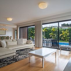 Vakantiehuis Ferienvilla "Gold Villa" mit eigenem Pool