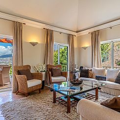 Appartement Elegante Ferienwohnung mit Gemeinschaftspool und