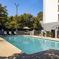 Hyatt Place Charlotte Airport/Lake Pointe