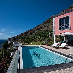 Vakantiehuis Ferienvilla mit Infinity Pool