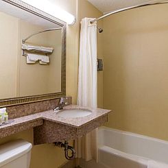 Red Carpet Inn Newark - Irvington NJ