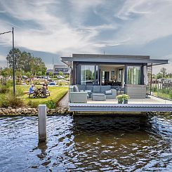 6-8-persoons waterwoning | 6-8CE