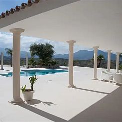 Casa Los Pilares