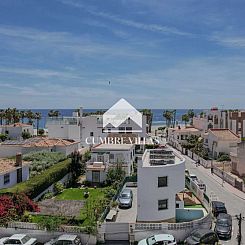 Vrijstaande woning in Almuñecar