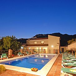 Vakantiehuis Villa Los Poyatos, beheizter Pool, Wifi, AC,BBQ