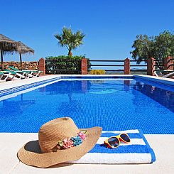 Vakantiehuis Villa Los Poyatos, beheizter Pool, Wifi, AC,BBQ