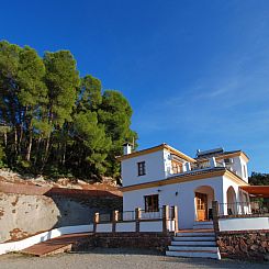 Vakantiehuis Villa Los Pinos, Beheizter Pool, Wifi, AC, BBQ