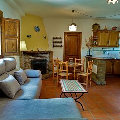 Vakantiehuis Charmantes Haus in Anlage mit Schwimmbad