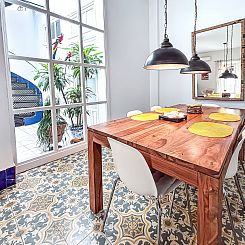 Appartement Helle Dach-Maisonette mit riesiger Terrasse