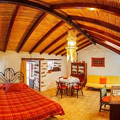 Vakantiehuis in El Risco mit Garten, Terrasse und Grill