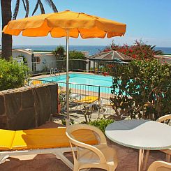 Appartement Bungalow auf einem Felsen direkt am Meer