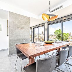Vakantiehuis Atemberaubende Villa mit passender Aussicht