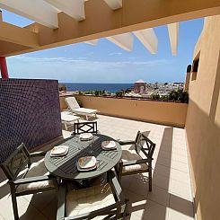 Appartement Schöne Wohnung mit Sonnenterrasse und Meerblick