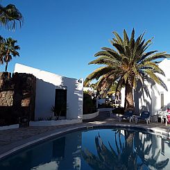 Vakantiehuis Sonniges Ferienhaus mit Grill, Garten und Pool