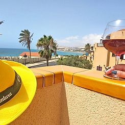 Appartement Schöne Ferienwohnung mit Terrasse und Meerblick