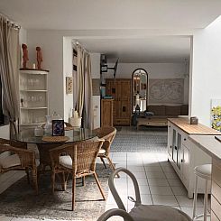 Vakantiehuis Eine romantische Villa direkt am Strand Sotaven