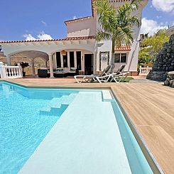 Vakantiehuis Luxus-Villa Lucia