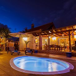 Vakantiehuis Strandnahes Ferienhaus Hibiscus mit privatem Po