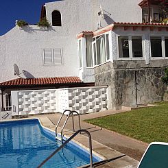 Appartement Wohnung mit Aussicht, Terrasse und Schwimmbad