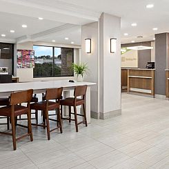 Holiday Inn Chicago/Oak Brook, an IHG Hotel