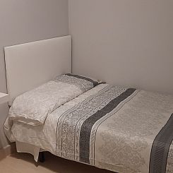 Appartement Wohnung "Stockwerk 2" mit Balkon