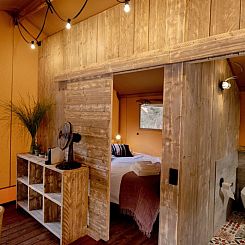 Luxury Lodge