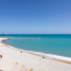 First Line Beach &amp; Bay View