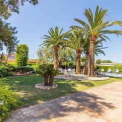 Vakantiehuis Haus mit privatem Pool, Garten und privatem Par