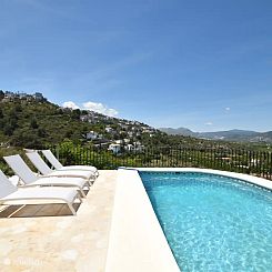 El Castellet, privé huis en zwembad