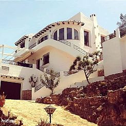 El Castellet, privé huis en zwembad