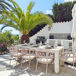 Casa Las Palmeras met zeezicht