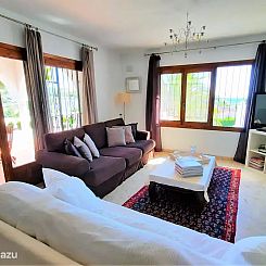Casa Leon in Moraira met zeezicht