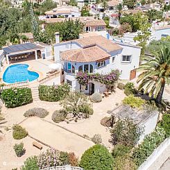 Casa Clavel