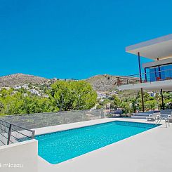 Laja - Villa met panoramisch uitzicht op een heuvel