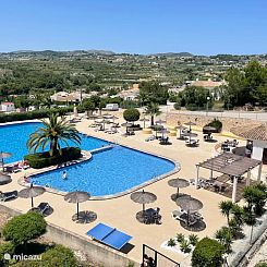 Villotel 4.P Pool and Views