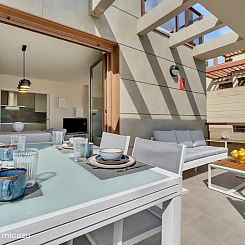 Golden Star - Close to the beach