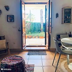 Rustig vakantie-appartement Javea