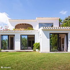 Villa Naraya