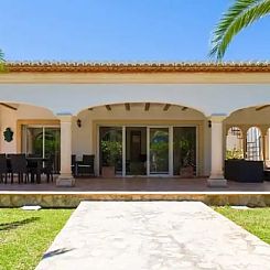 Villa Pura Vida