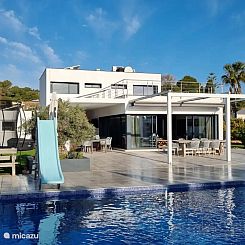Villa Napoles