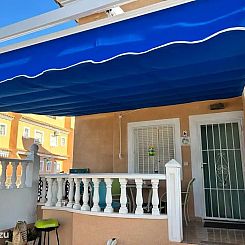 Huis bij duinen en zee in La Mata