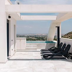 6p appartement +rooftop privezwembad