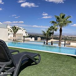 Royaal appartement met privezwembad