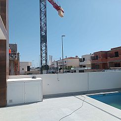 Vrijstaande woning in Daya Nueva