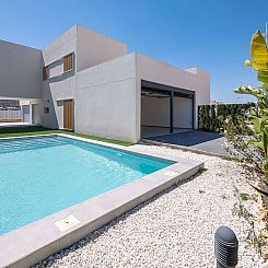 Vrijstaande woning in Algorfa