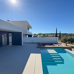 Vrijstaande woning in Algorfa