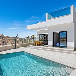 Vrijstaande woning in Algorfa