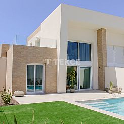 Vrijstaande woning in Algorfa