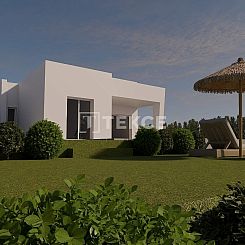 Vrijstaande woning in Algorfa