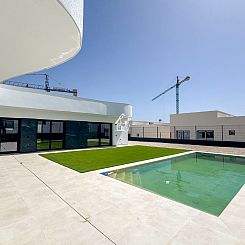 Vrijstaande woning in Algorfa